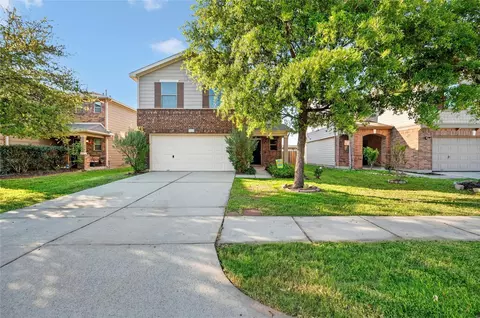 1010 Larks Trace Ln, Houston, TX 77090