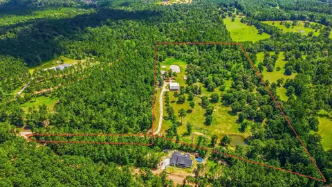 1239 Tony Peebles Rd, Livingston, TX 77351