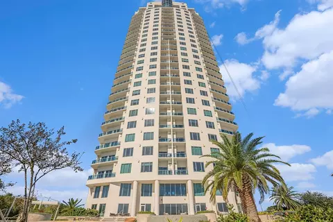 4821 Nasa Pkwy #23W, Seabrook, TX 77586