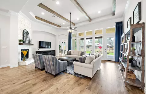 Living - 16355 Donen Ave, Conroe, TX 77302 photo 1 of 3