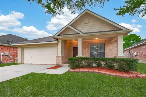407 Abbey Ln, League City, TX 77573