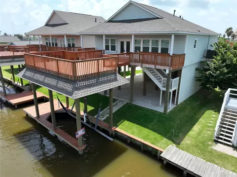 18 Edgewater, Bayou Vista, TX 77563