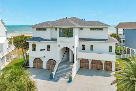 19219 Shores Dr, Galveston, TX 77554