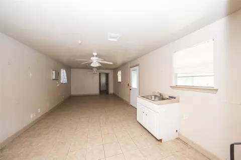 Living - 120 Parkgate St, Conroe, TX 77304 photo 7 of 8