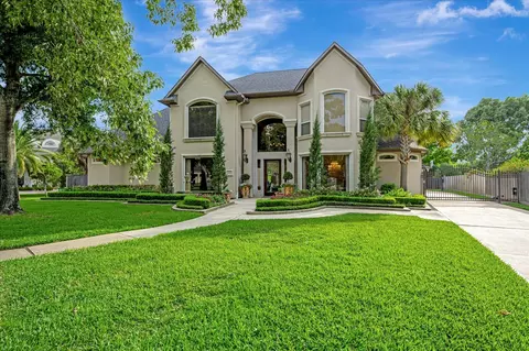 15106 Bronze Bay Ct, Houston, TX 77059