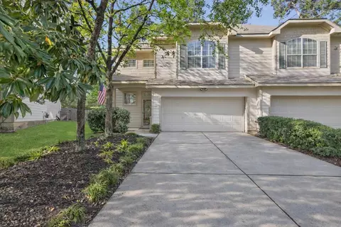 154 W Burberry Cir, The Woodlands, TX 77384