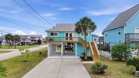 22101 Pecos Dr, Galveston, TX 77554