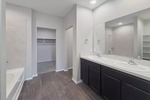 Entry Way - 22431 Gilded Peak Ln, Spring, TX 77373 photo 4 of 4