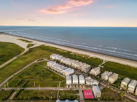 2445 Sunset Psge, Galveston, TX 77550
