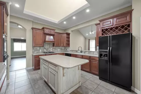 Kitchen - 25536 Richards Rd, Spring, TX 77386 photo 1 of 4
