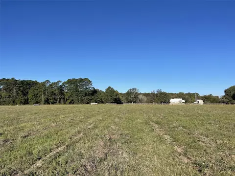 930 Jones Rd, New Waverly, TX 77358