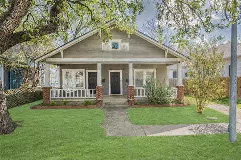 210 Tabor St, Houston, TX 77009