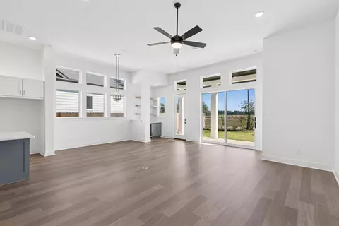 Living - 16138 Rita Rd, Conroe, TX 77302 photo 2 of 5