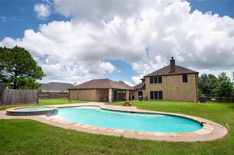 11206 Aaron Way, Needville, TX 77461