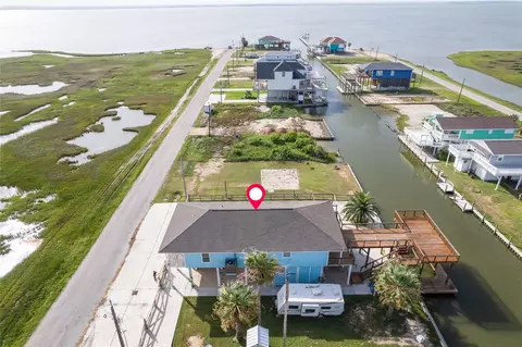 View/Area - 708 Dolphin Dr, Freeport, TX 77541 photo 1 of 5