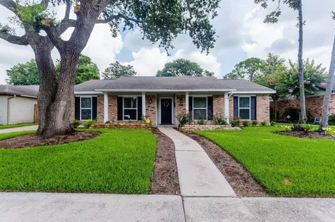 9410 Fairdale Ln, Houston, TX 77063