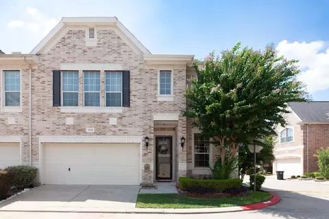 3206 Holly Thicket Dr, Houston, TX 77042