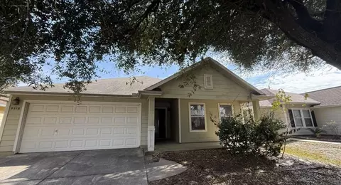 9518 Belleclaire Ln, Houston, TX 77044