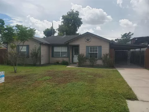 230 Treasure Dr, Houston, TX 77076