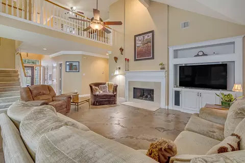 2443 Riverway Oak Dr, Kingwood, TX 77345