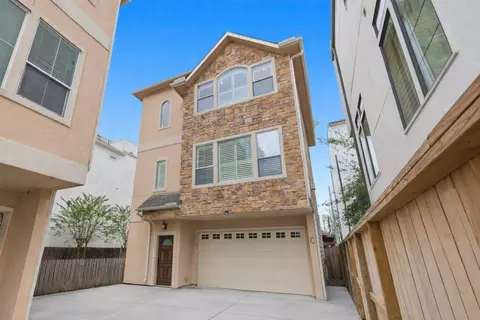 1714 Ovid St #C, Houston, TX 77007