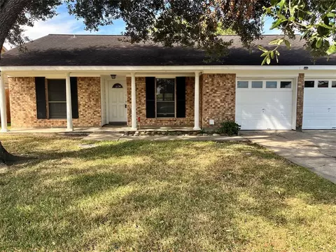 4042 Watters Rd, Pasadena, TX 77504 photo 1