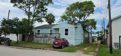 1719 50th St, Galveston, TX 77551