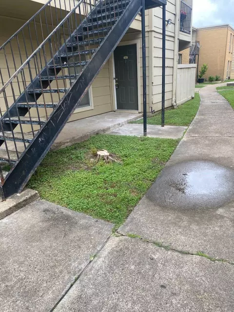 8100 Creekbend Dr #159, Houston, TX 77071