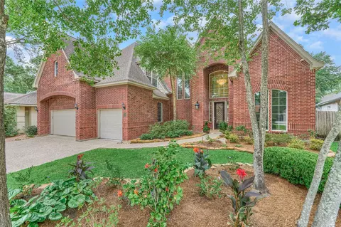 Exterior - 7 Gentry Oak Ct, Spring, TX 77381 photo 2 of 6