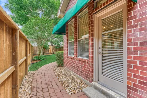 Other - 7 Gentry Oak Ct, Spring, TX 77381 photo 8 of 11