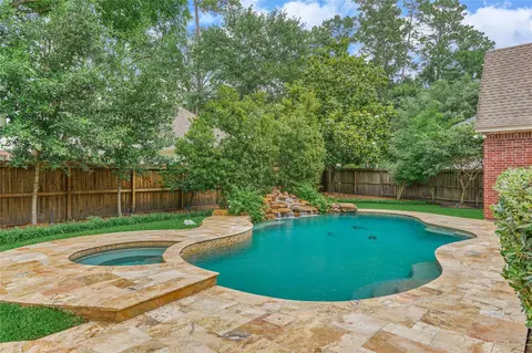 Exterior - 7 Gentry Oak Ct, Spring, TX 77381 photo 6 of 6