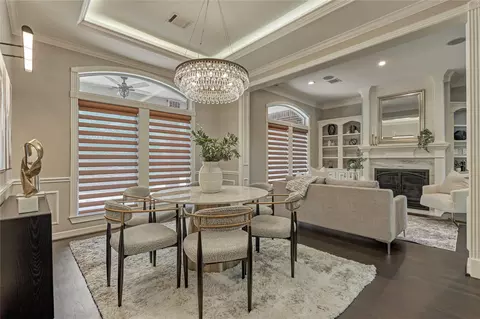 Dining - 7 Gentry Oak Ct, Spring, TX 77381 photo 2 of 2