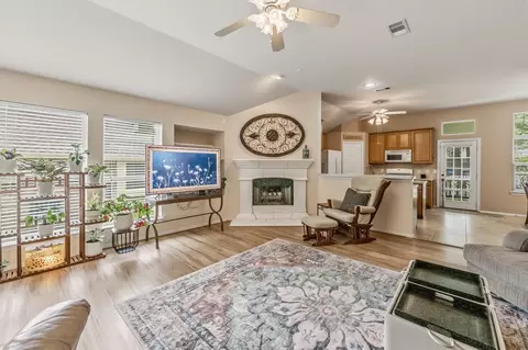 273 Sunset Path S, Montgomery, TX 77316