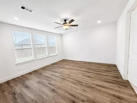 Living - 27907 Spring Falls Ct, Spring, TX 77386 photo 3 of 3