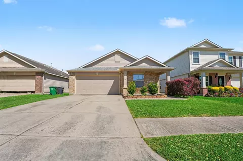 9331 Garfield Park Ln, Houston, TX 77075