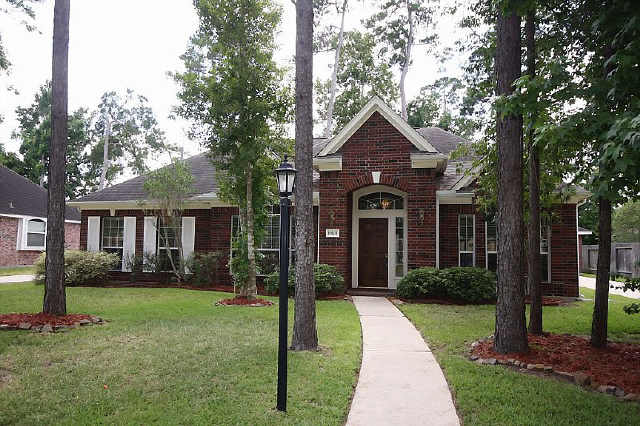 19103 Joanleigh Dr, Spring, TX 77388 photo 1