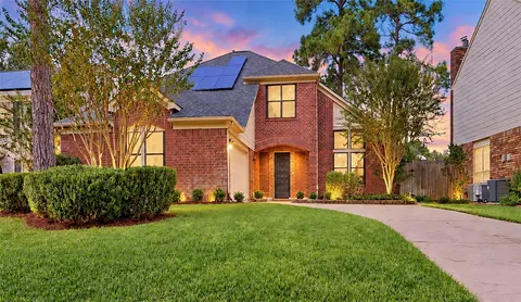 16418 Rainbow Lake Rd, Houston, TX 77095