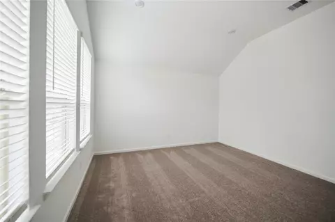 Bedroom - 665 Royal Arch Dr, Conroe, TX 77304 photo 3 of 9