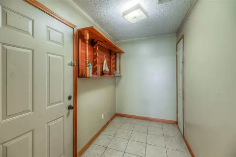 Entry Way - 647 Moose Dr, Onalaska, TX 77360 photo 1 of 1