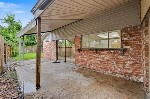 Exterior - 23327 Naples Dr, Spring, TX 77373 photo 3 of 5