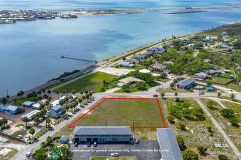 2204 Picton, Rockport, TX 78382