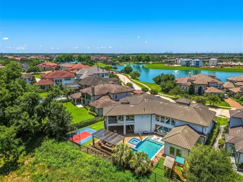 59 Enclave Mnr, Sugar Land, TX 77479