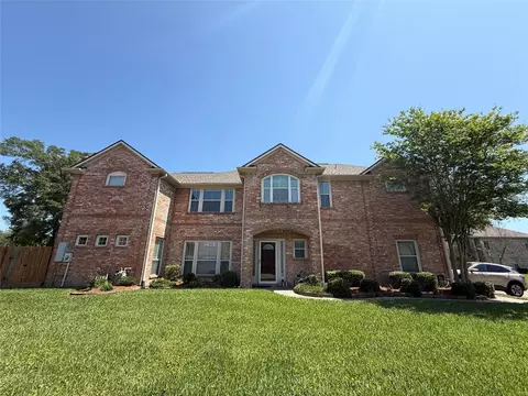 4027 Park Thicket, Houston, TX 77058