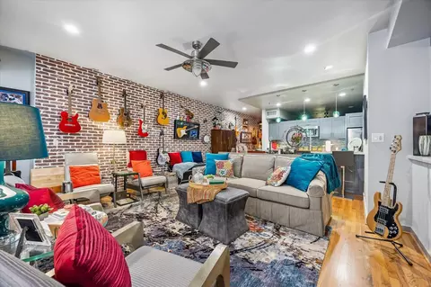 917 Main St #506, Houston, TX 77002