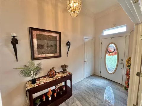 Entry Way - 150 Cornelia Ln, Angleton, TX 77515 photo 1 of 5