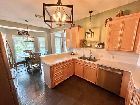 Kitchen - 150 Cornelia Ln, Angleton, TX 77515 photo 2 of 3