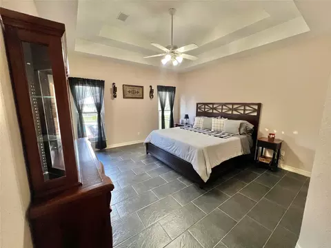 Bedroom - 150 Cornelia Ln, Angleton, TX 77515 photo 2 of 5