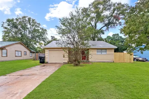 7421 Claiborne St, Houston, TX 77016