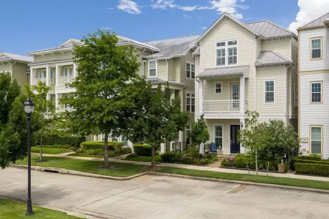 186 W Breezy Way, The Woodlands, TX 77380