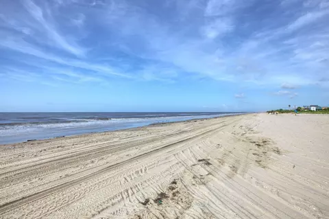 3113 Diane, Crystal Beach, TX 77650